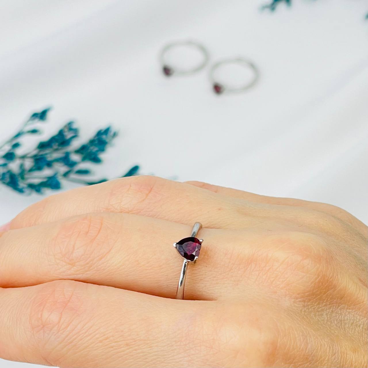 Радуга Самоцветов Кольцо регулируемое из Граната