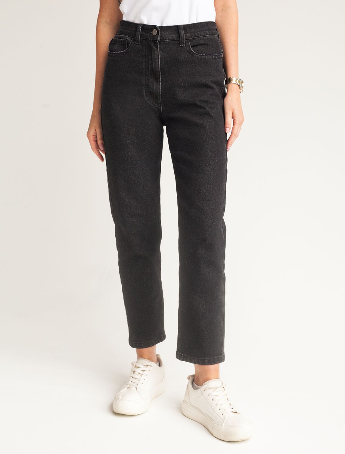 Ст.цена 2290р Джинсы mom-fit из денима со спандексом D54.246 черный