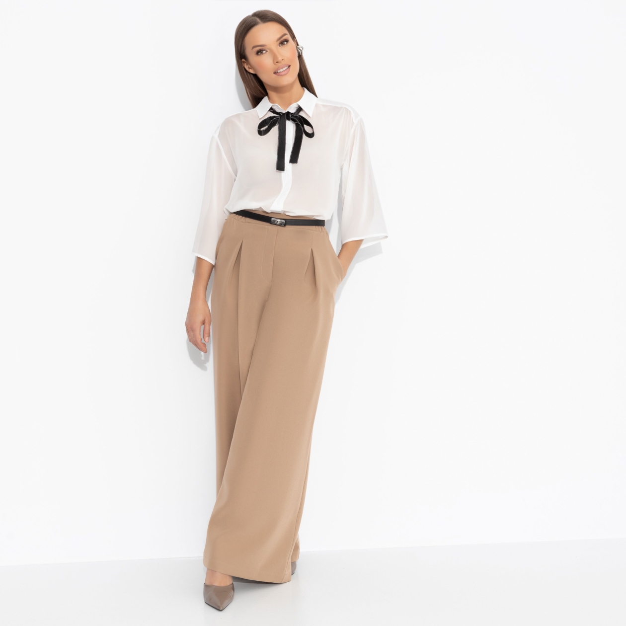 Блуза из полупрозрачной ткани, Работаю красиво (white)