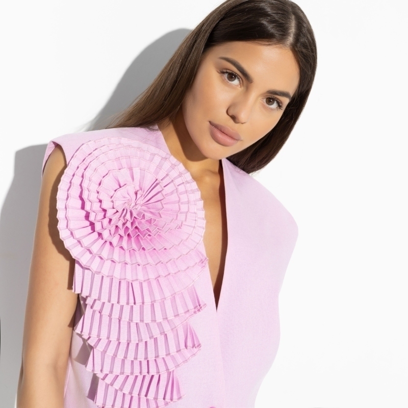 Ст.цена 1950р. Жилет, Жду продолжения 00000010542 Розовый