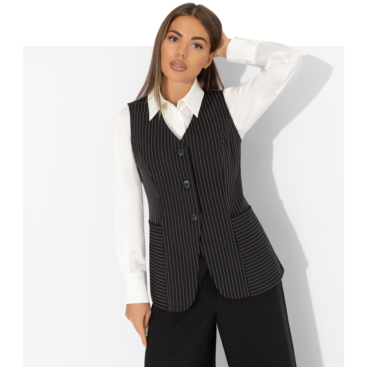 Жилет в полоску, Налёт драмы (чёрный)