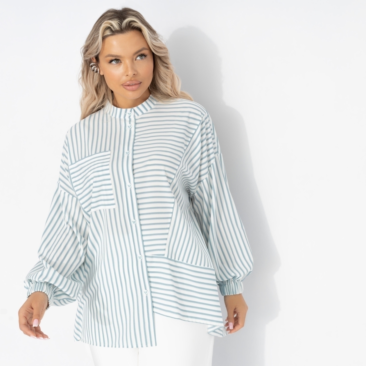 Рубашка асимметричного кроя, Лучшая в офисе