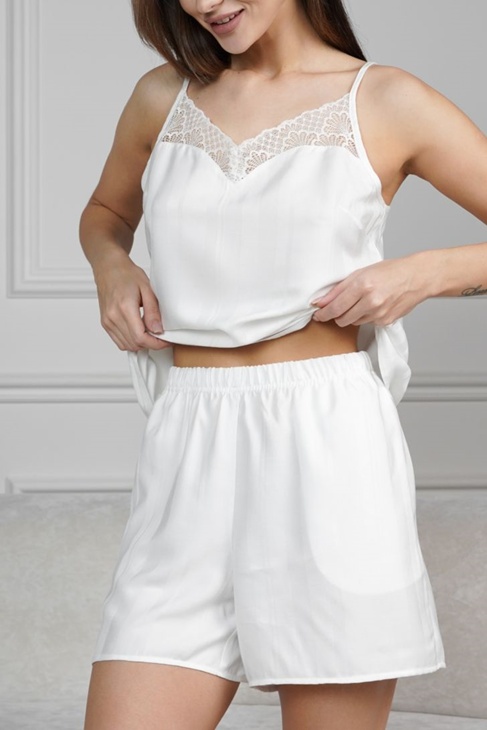 Ст.цена 1130р ШОРТЫ ЖЕНСКИЕ арт. 4711W-45084.1H-921 Белый|170-