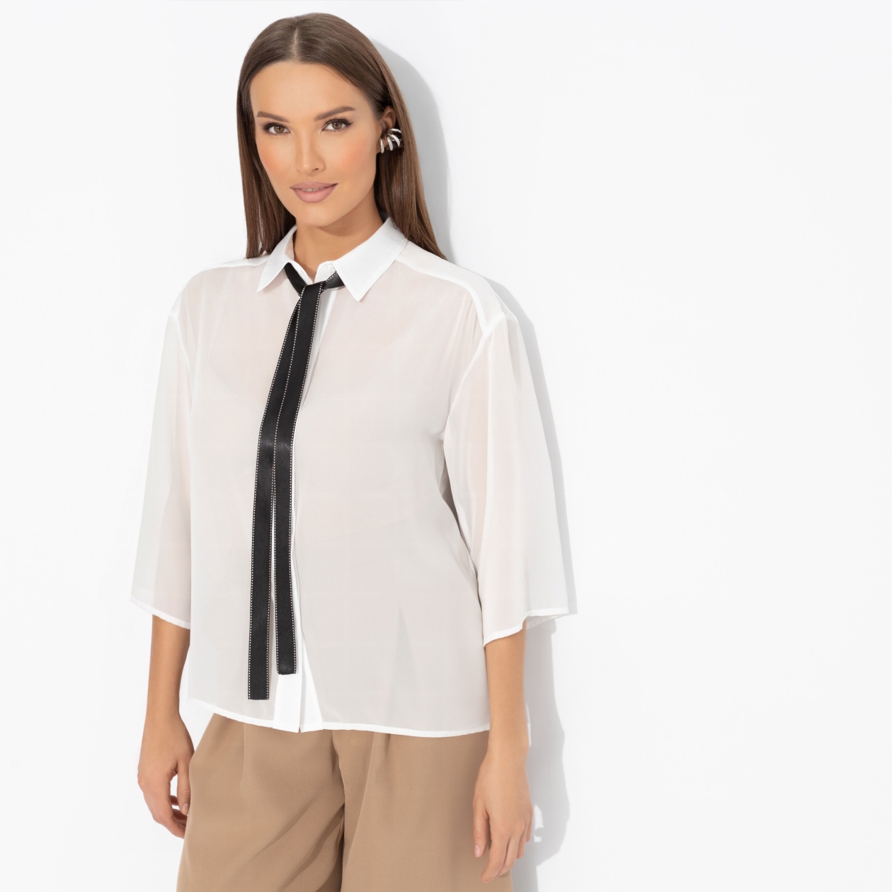 Блуза из полупрозрачной ткани, Работаю красиво (white)