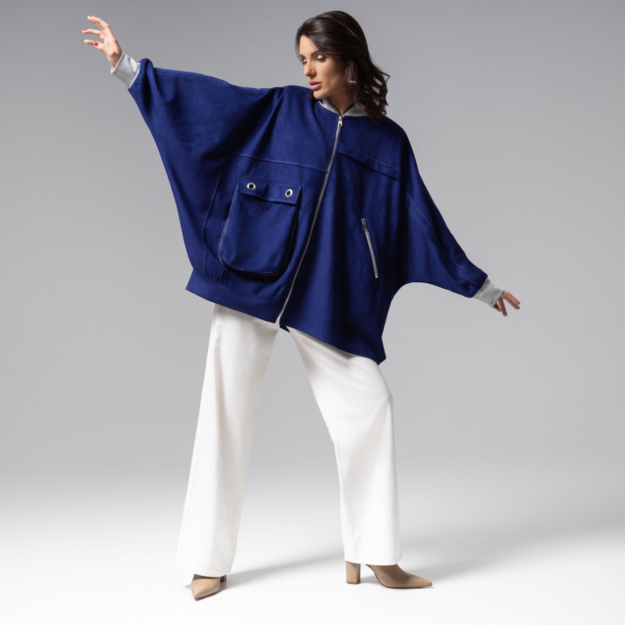 Бомбер из мягкой замши, Стильное вложение (oversize, S-M)