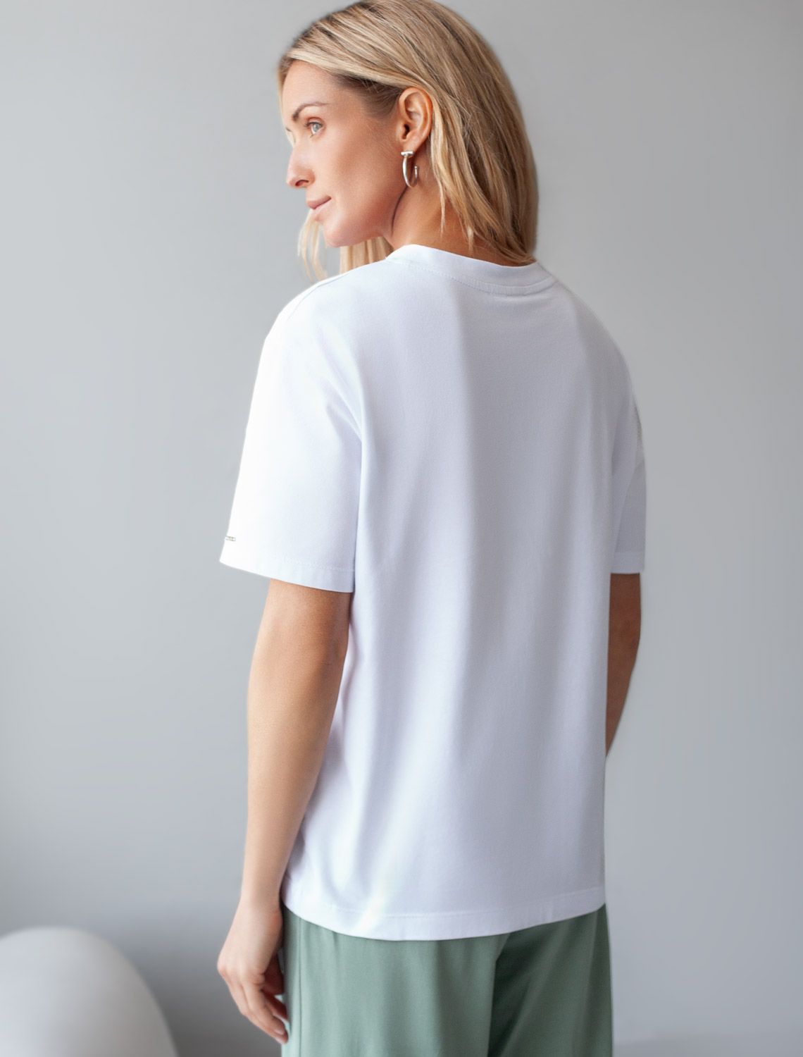 Футболка с принтом свободная эластичная из премиального хлопка D49.136 белый_dreams