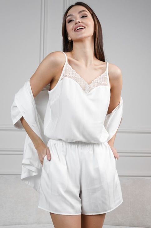 Ст.цена 1130р ШОРТЫ ЖЕНСКИЕ арт. 4711W-45084.1H-921 Белый|170-