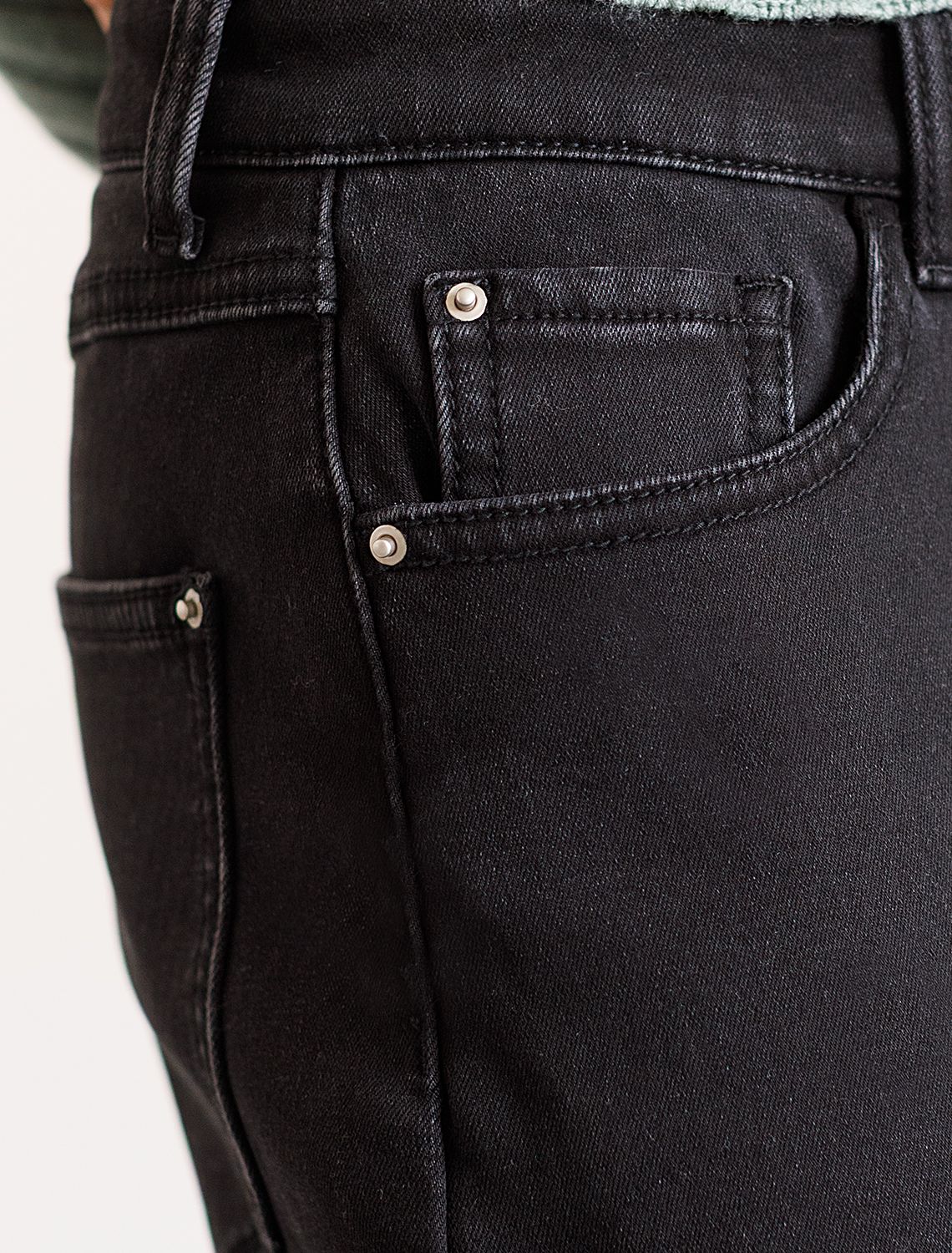 Джинсы-трубы из эластичного денима на флисе D54.157 черный