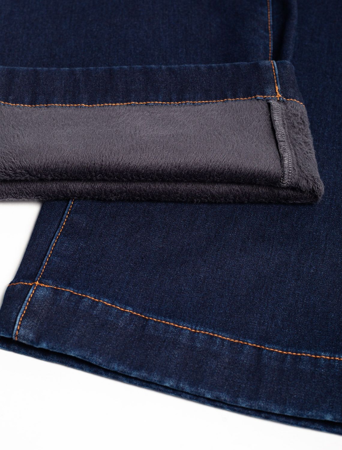 Джинсы-трубы из эластичного денима на флисе D54.157 темно-синий