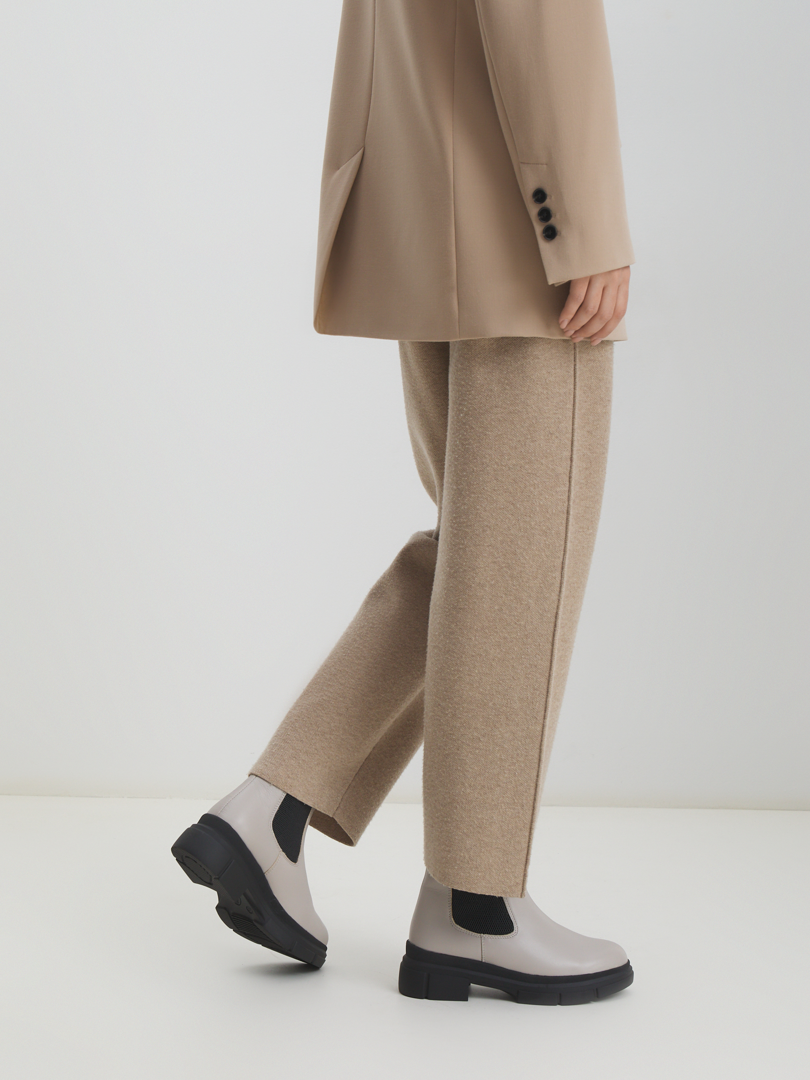 7420 р. 13250 р. Женские челси TAMARIS