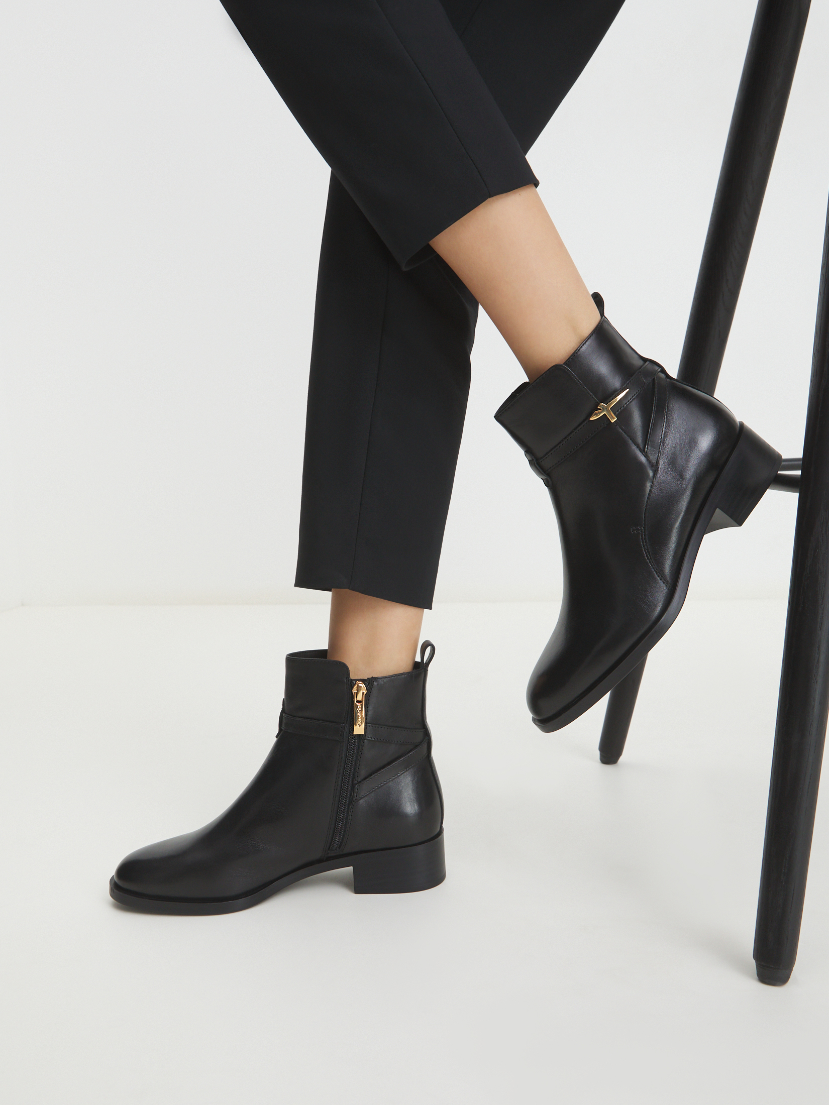 8955 р. 15990 р. Женские ботинки TAMARIS ARETI