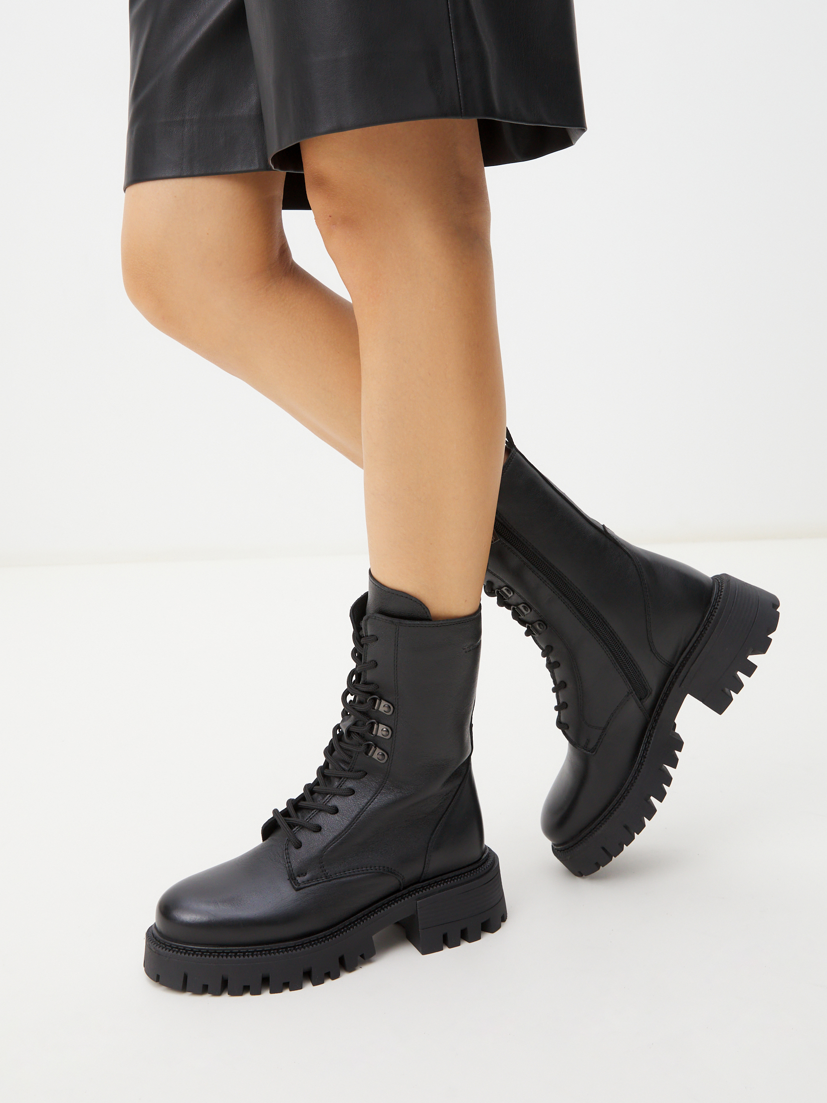 10803 р. <s>19290 р. Женские ботинки TAMARIS