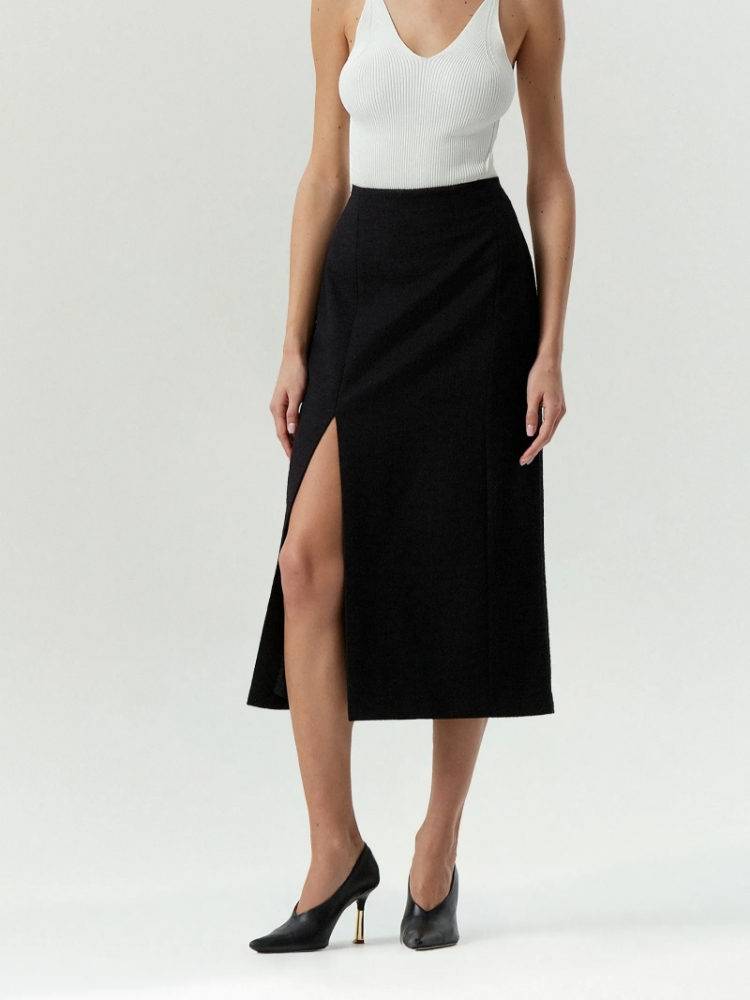 Юбка-карандаш миди из твида ,
62% хлопок, 30% полиэстер, 8% вискоза ,