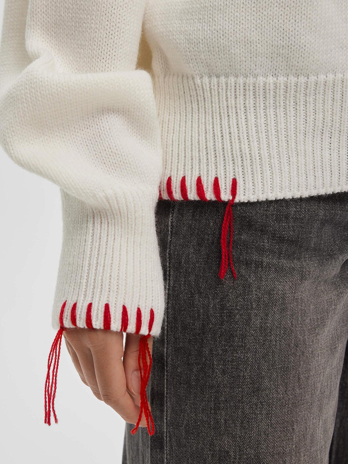 Джемпер свободного кроя с вышивкой Lucky you, белый