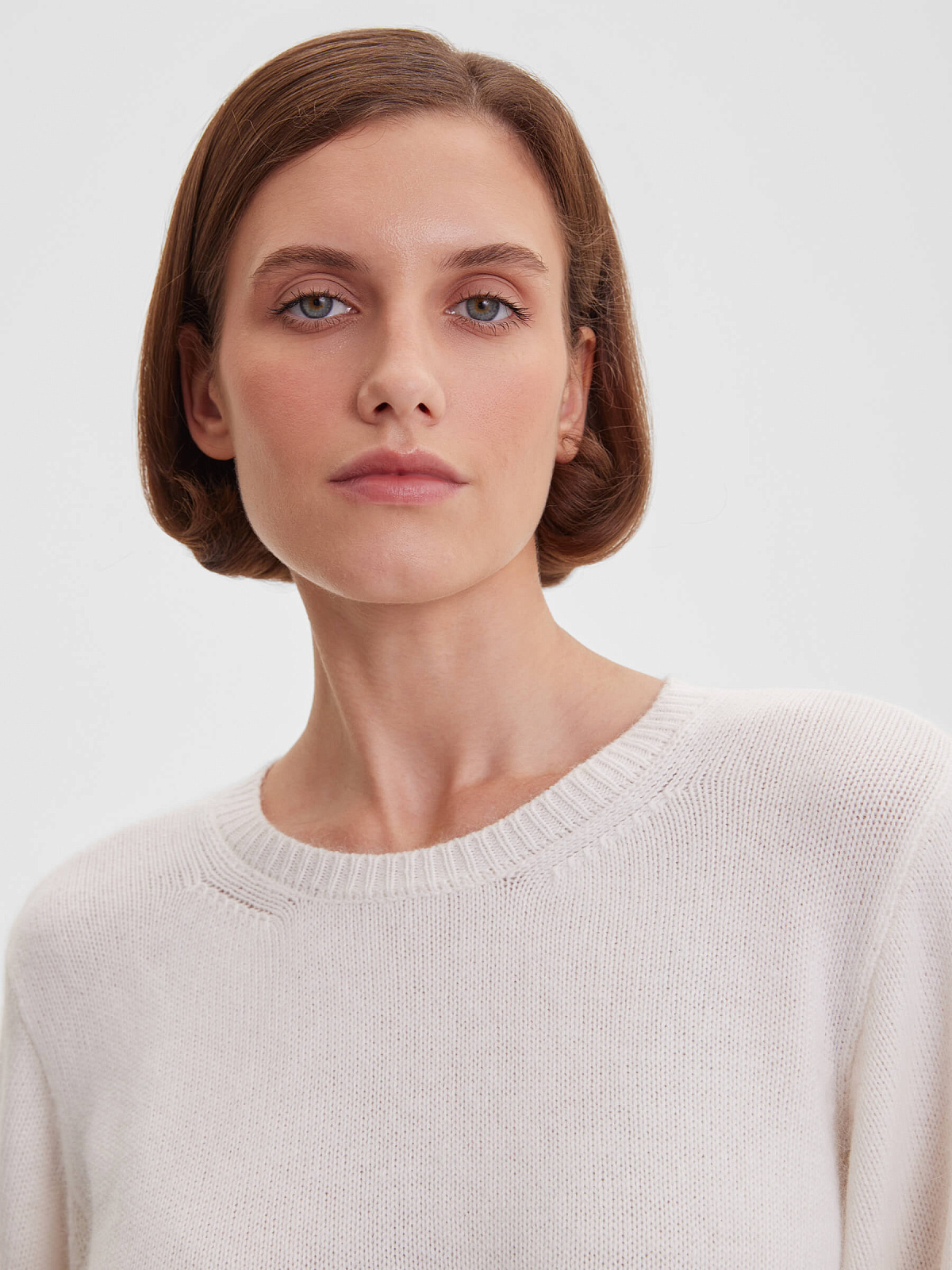 2954р3475рДжемпер удлиненный с ангорой, белый