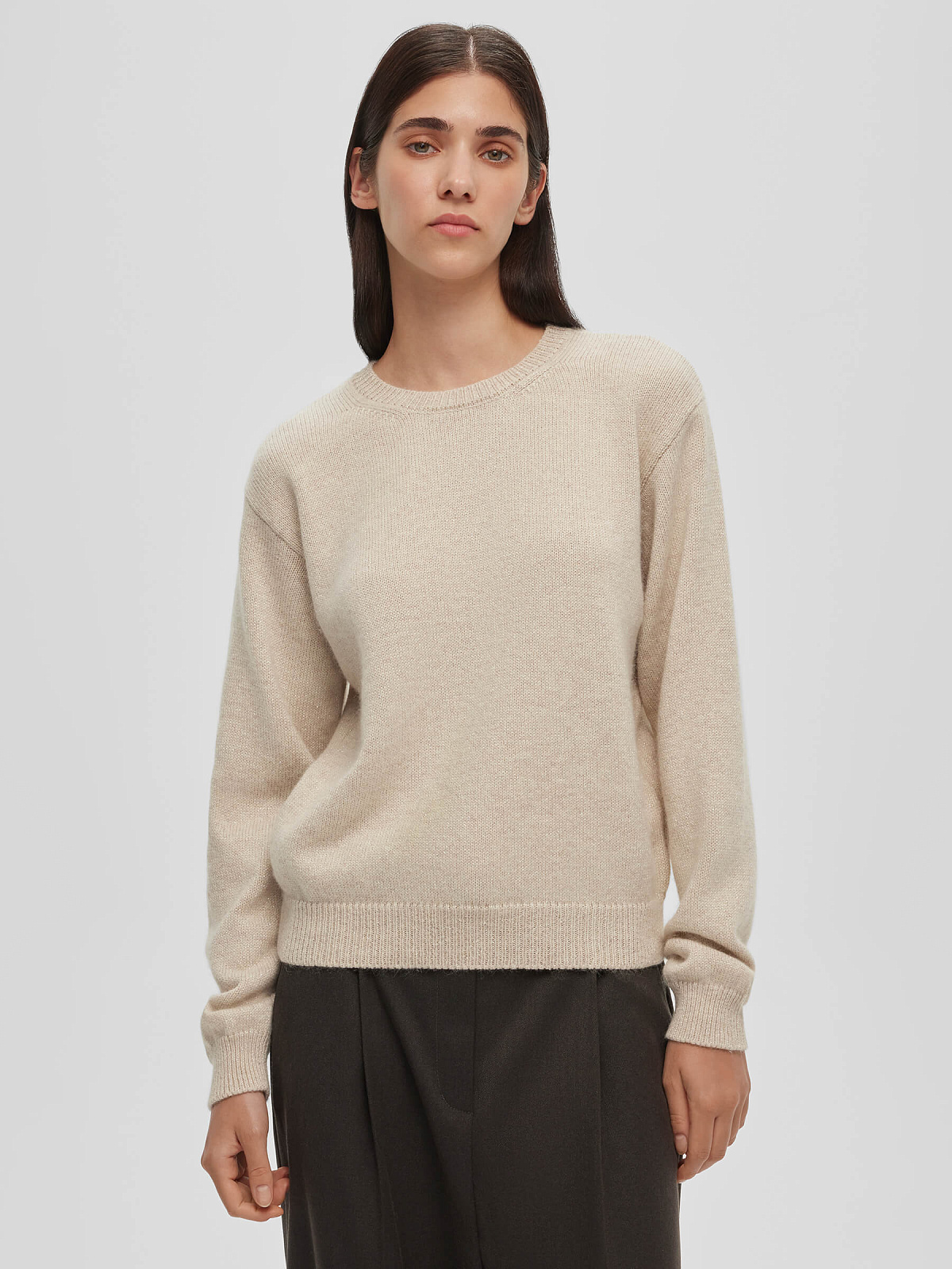 2529р2975рДжемпер свободного кроя с ангорой с люрексом, молочный