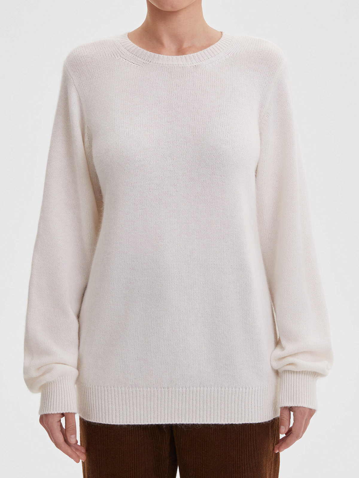 2954р3475рДжемпер удлиненный с ангорой, белый