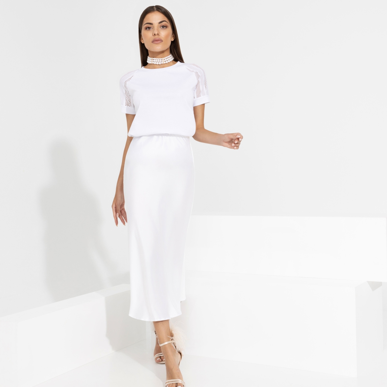 Ст.цена 1290р. Футболка с перфорацией, Талант перемен (идеал) 00000008857 Белый