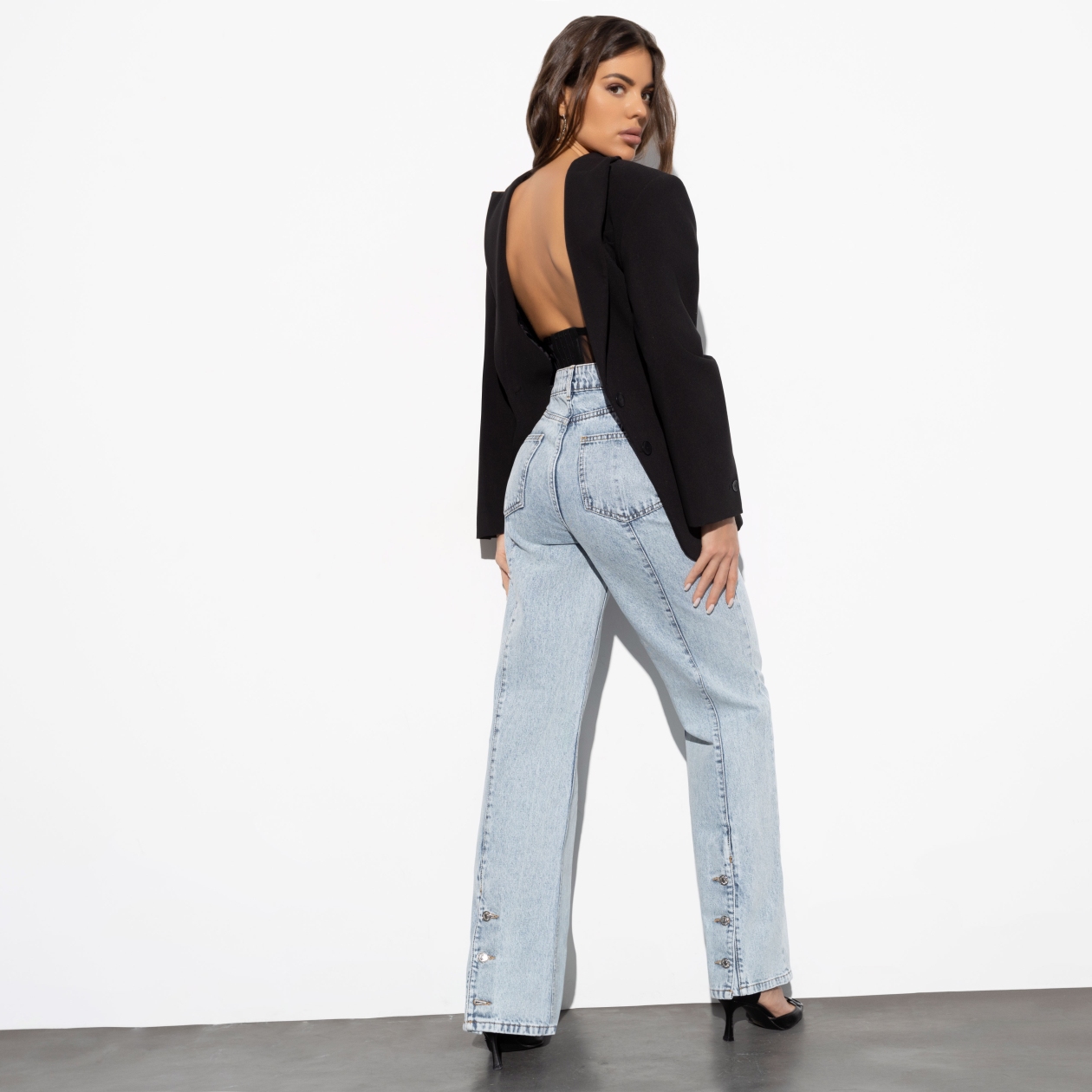 Ст.цена 3990р. Джинсы палаццо с разрезами на пуговицах, Modena (light blue)