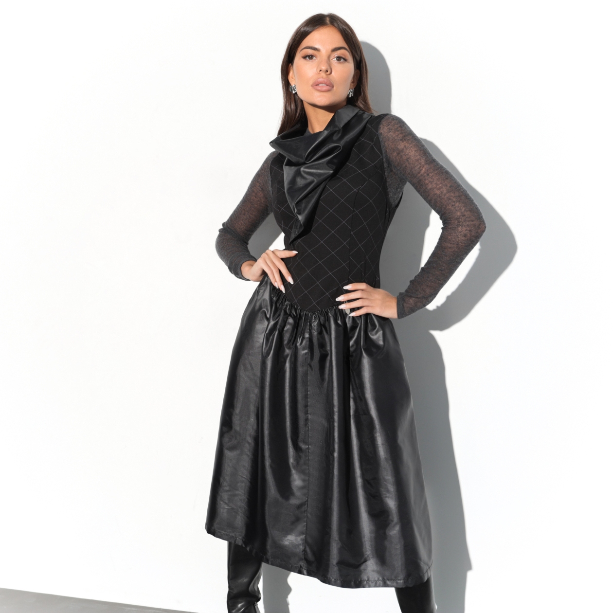 Ст.цена 1850р. Сарафан, Элегантное очарование (black)