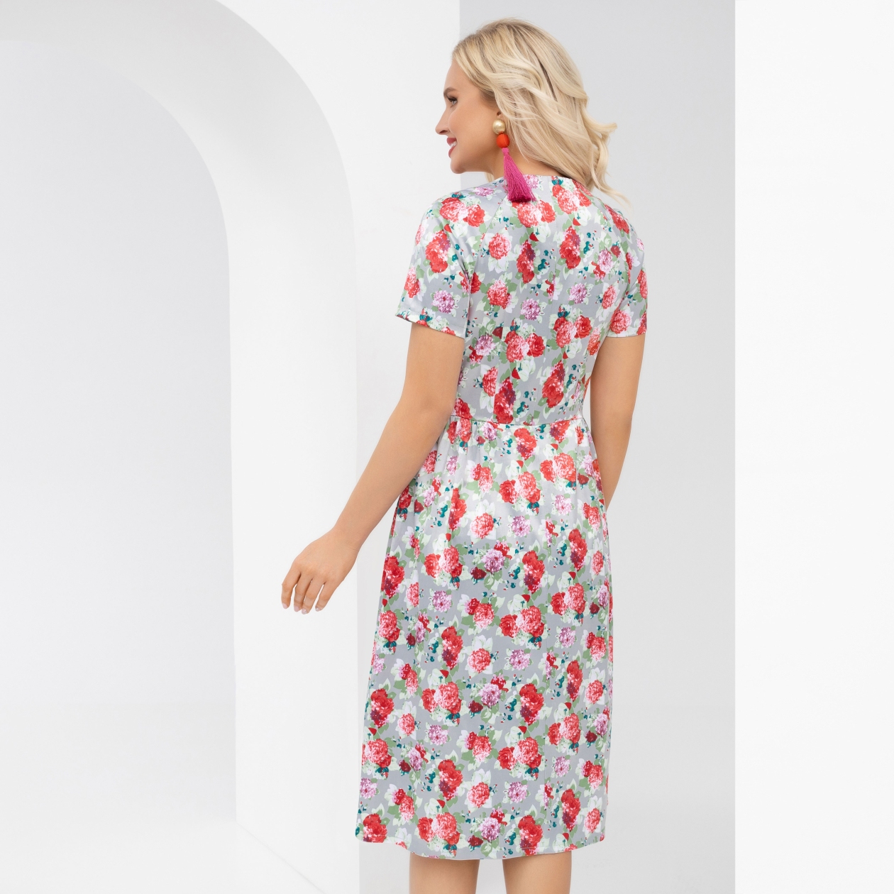 Ст.цена 1690р. Платье, Иду при параде