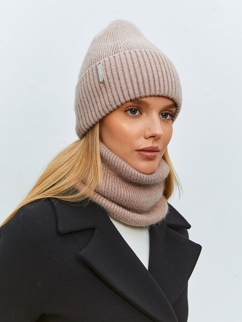 Комплект на велюре 40% ангора ESW 24168 К-Т