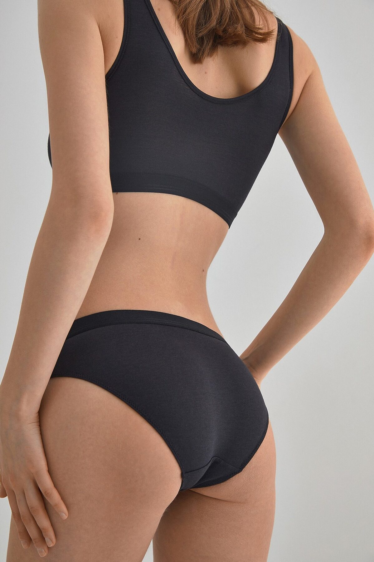 285 р.  370 р.  Трусы жен INFINITY, 731891;Черный