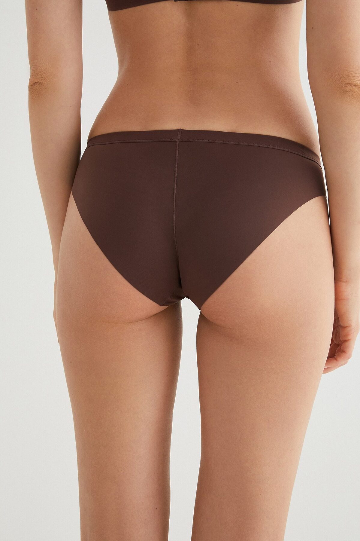263 р.  370 р.  Трусы жен Lind шоколадный INFINITY, 732129;Шоколадный