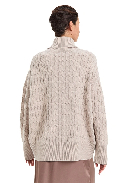 Свитер женский