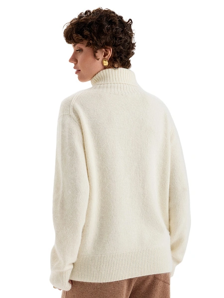 Свитер из пуха ангорского кролика, цвет белый