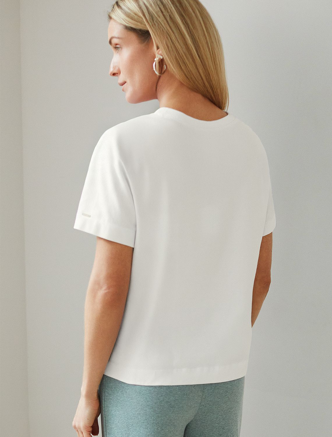 Футболка из премиального хлопка с эластаном