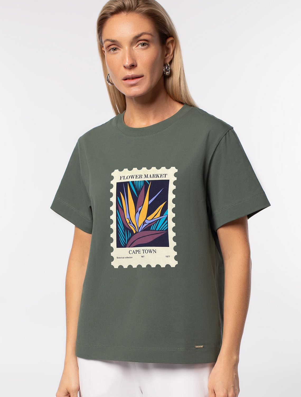 Футболка из премиального хлопка с авторским принтом