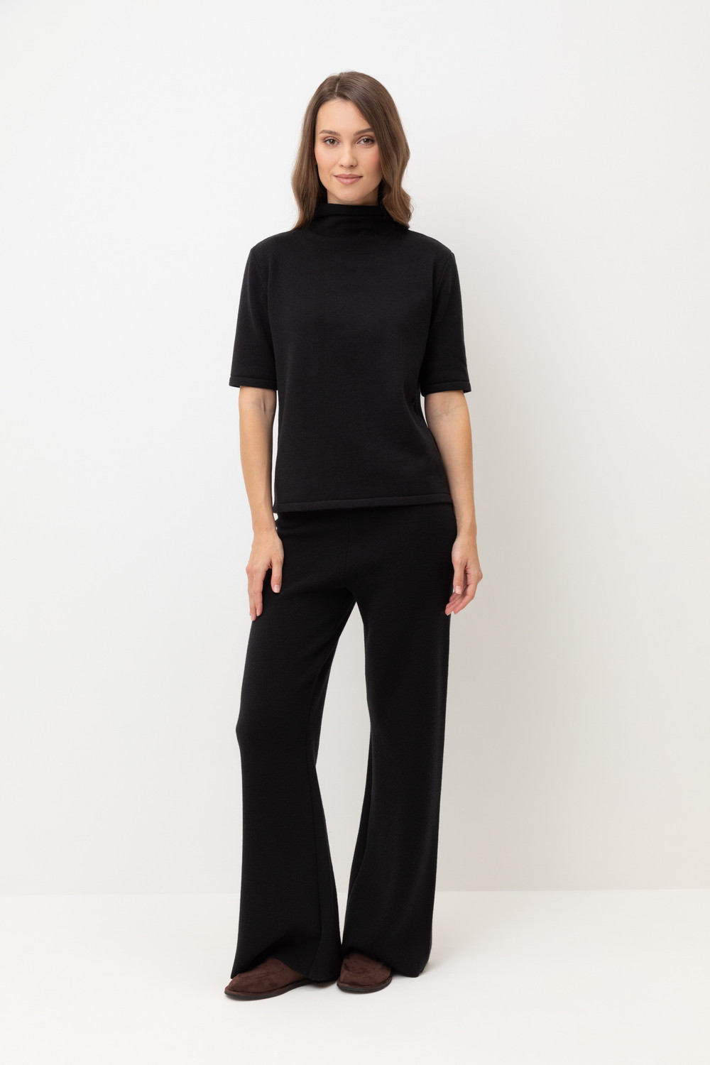 VN Джемпер ЕВ 30146/ш черный VN