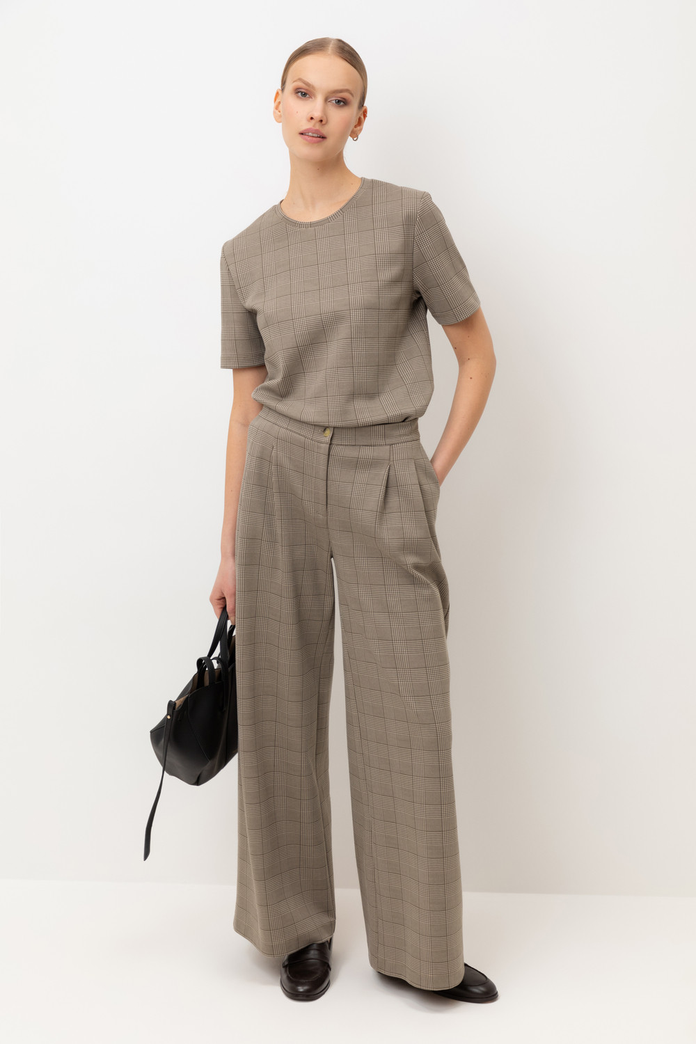 VN Фуфайка ЕВТ 3335 кремовый, клетка глен VN