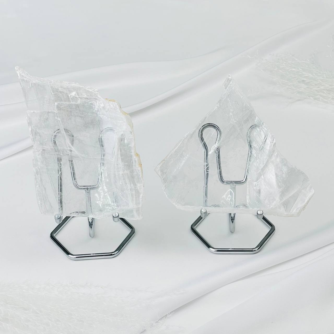 Радуга Самоцветов Образец природный Селенит