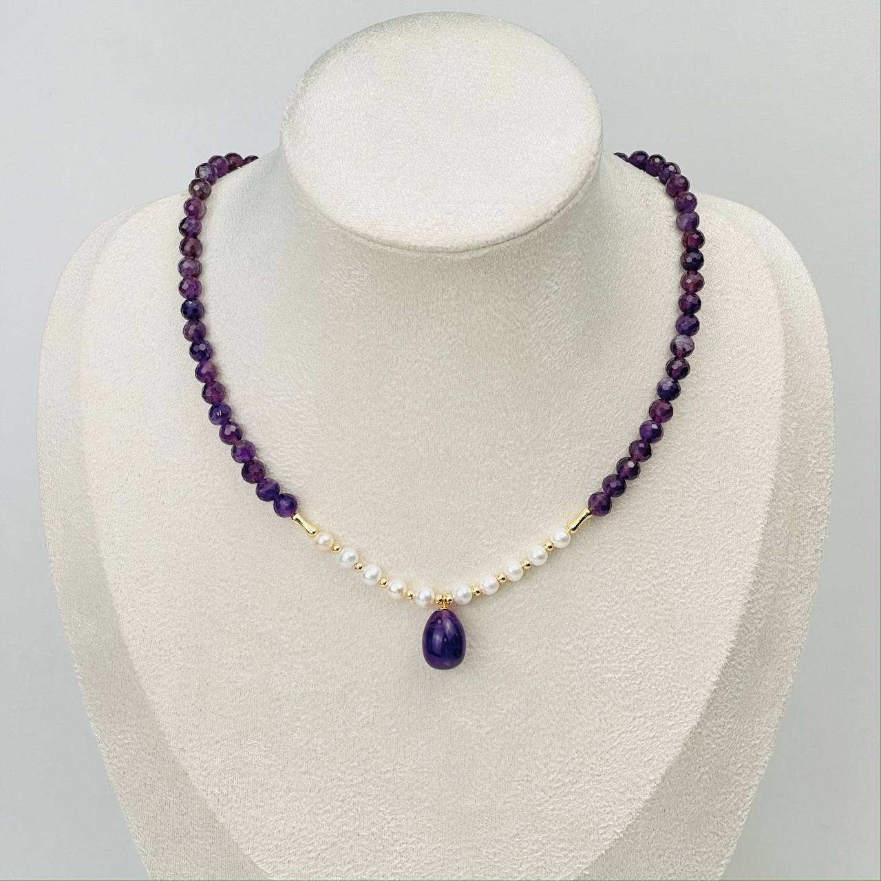 Радуга Самоцветов Колье из Аметиста и Жемчуга