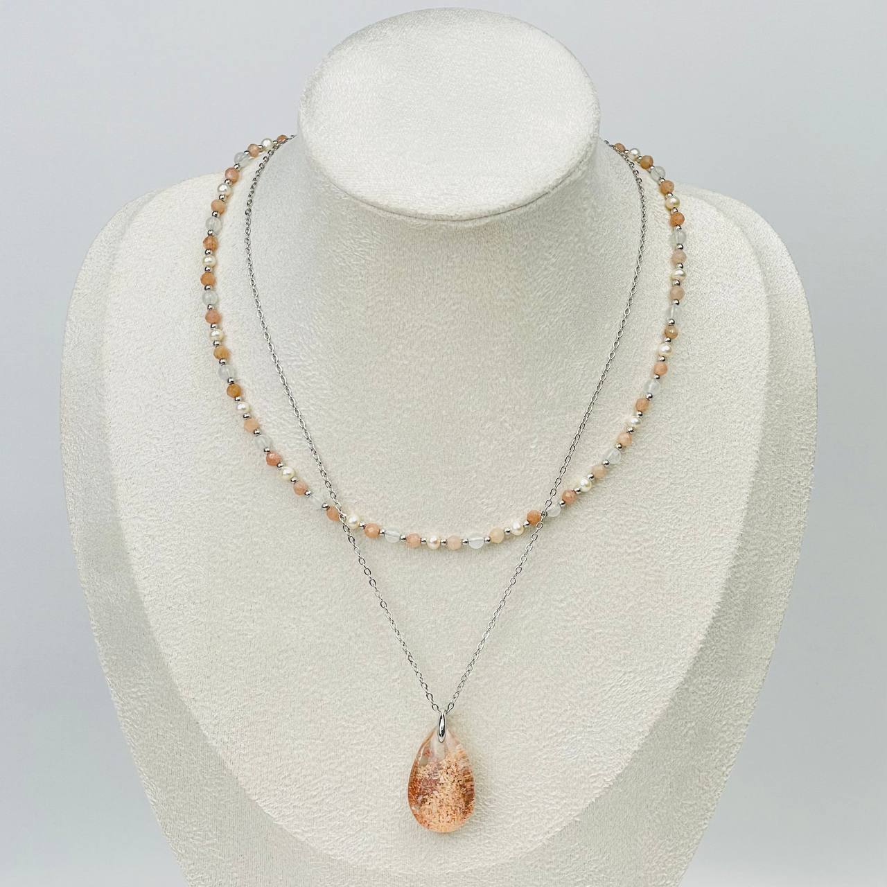 Радуга Самоцветов Колье двойное из Лунного камня и Жемчуга с кулоном из Лодолита