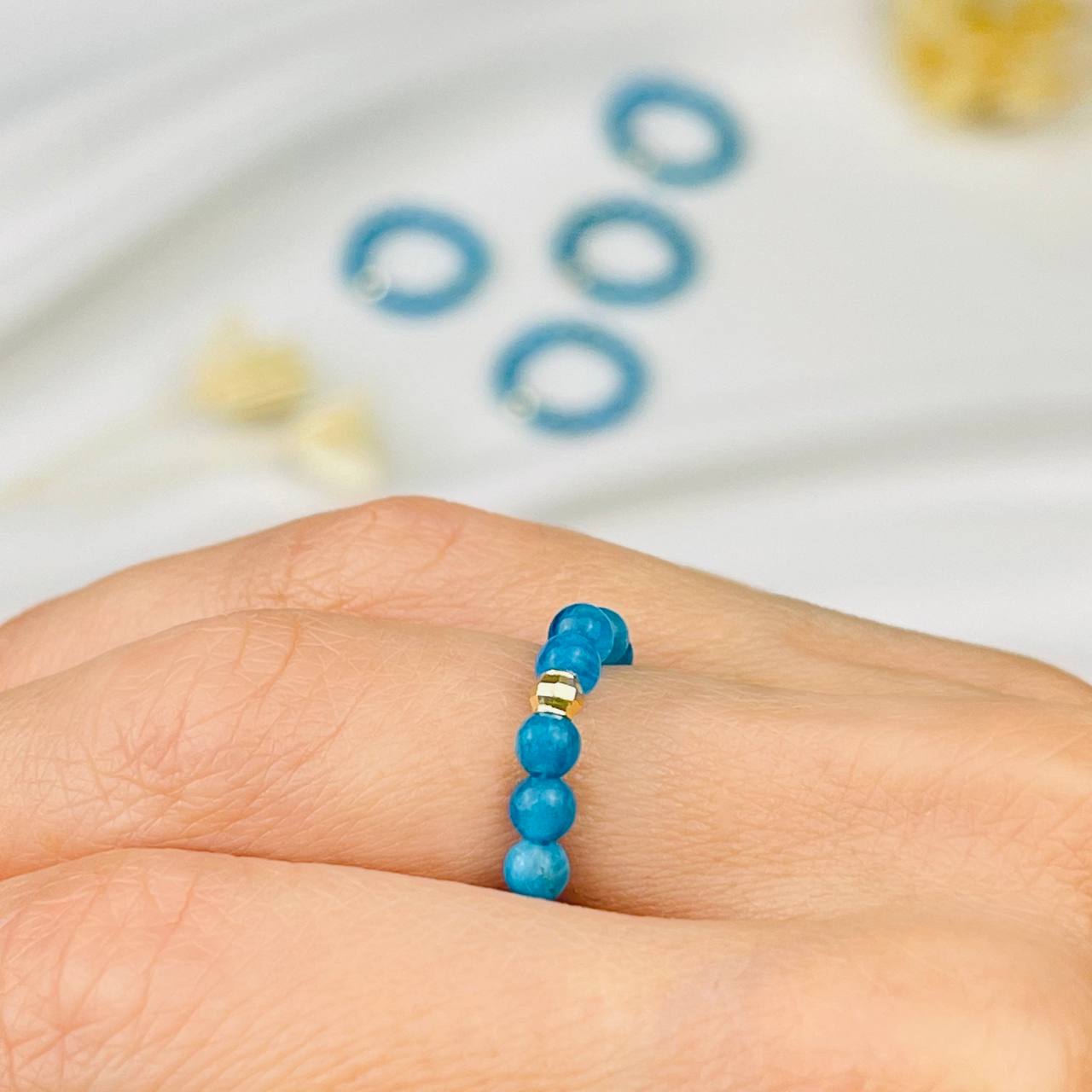 Радуга Самоцветов Кольцо на резинке из Апатита