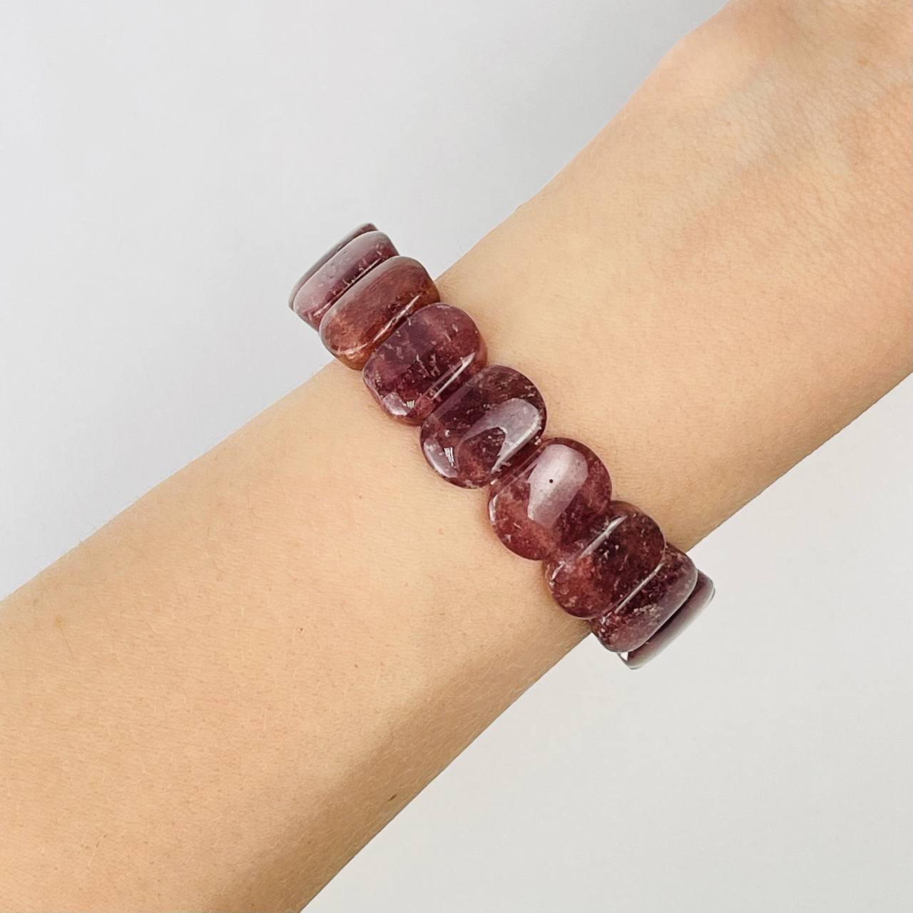 Радуга Самоцветов Браслет из Клубничного кварца