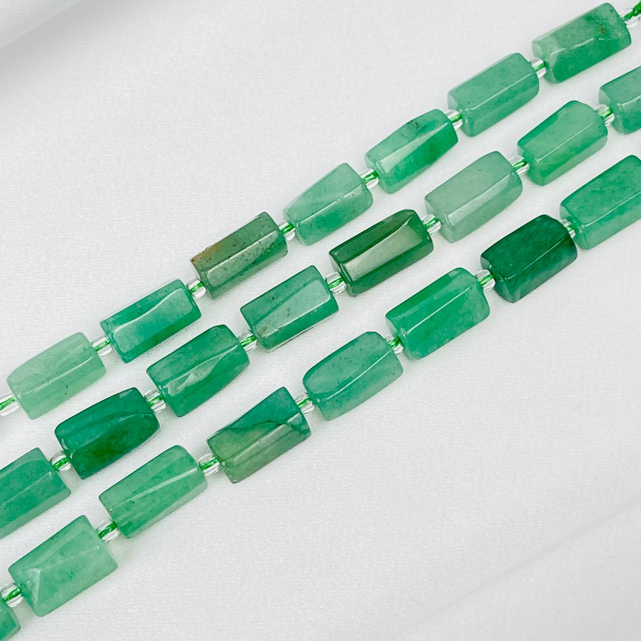 Радуга Самоцветов Бусины для украшений из зеленого Кварца