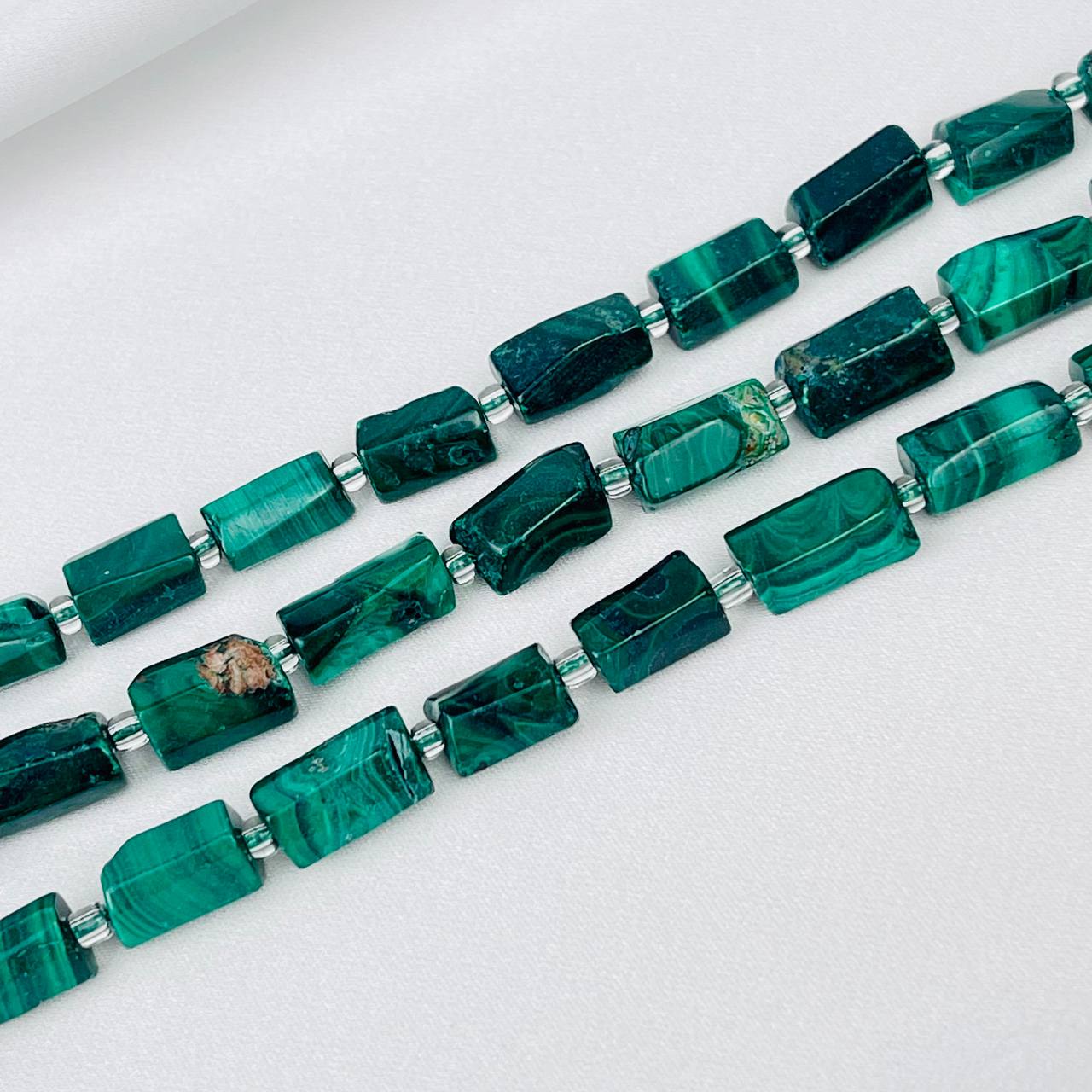 Радуга Самоцветов Бусины для украшений из Малахита