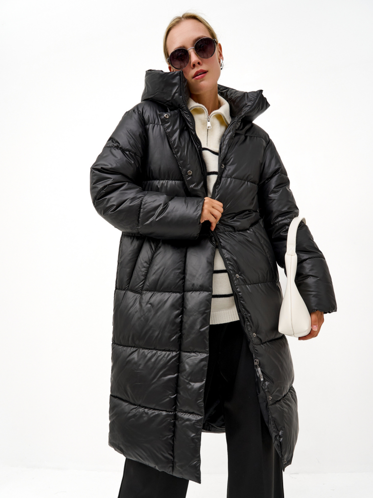 6591 р.  13348 р.  Пуховик женский черный