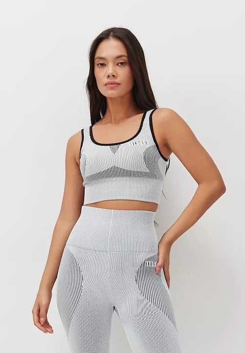 Топ спортивный 23-3100 белый, Аксессуары: