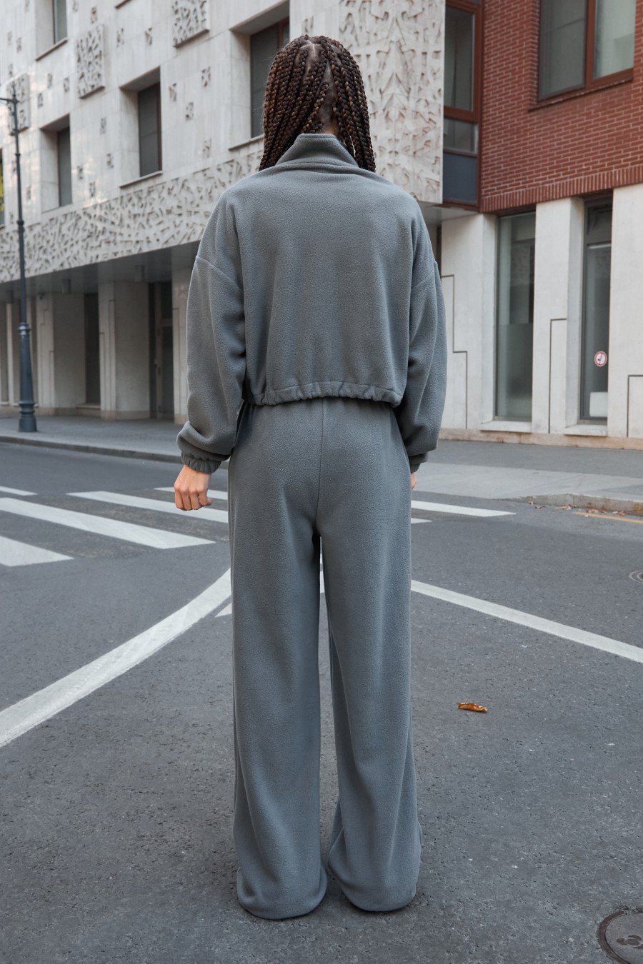 590р910рТолстовка BL 24-3269 серый, Аксессуары: