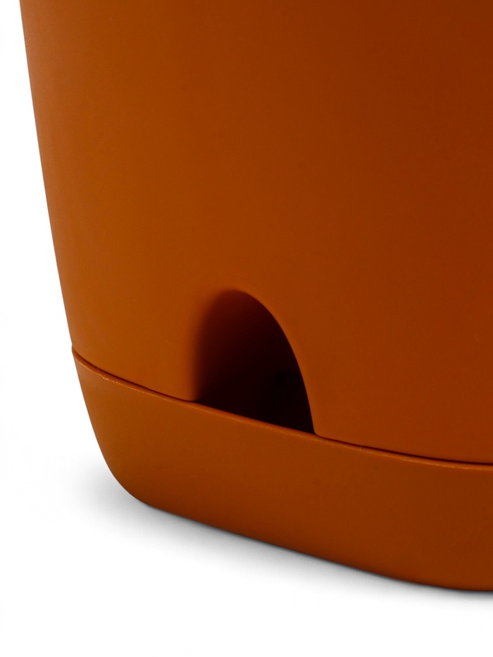 Горшок для цветов «Гранд», 2 л, d=14.5 см, h=15 см, пластиковый, с прикорневым поливом, коричневый