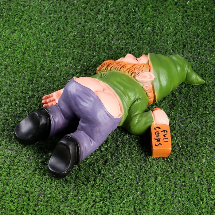 Садовая фигура из полистоуна «Гном спящий-пьяный», 23×16×7 см