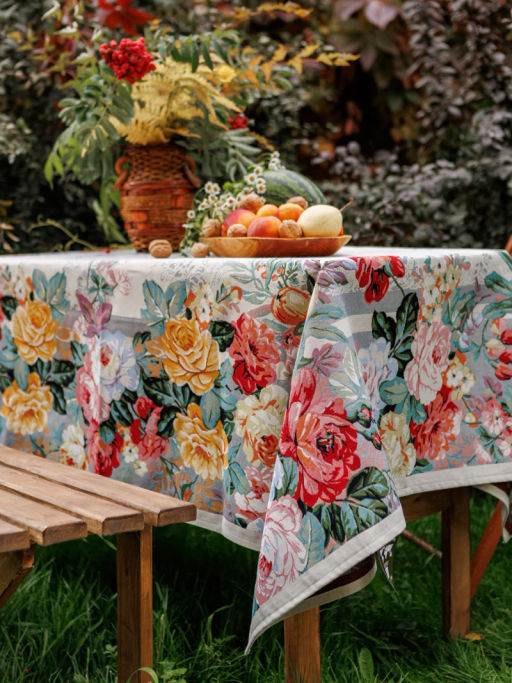 Розы герцогини сепия Скатерть круг д140 см Н/Р 2519941