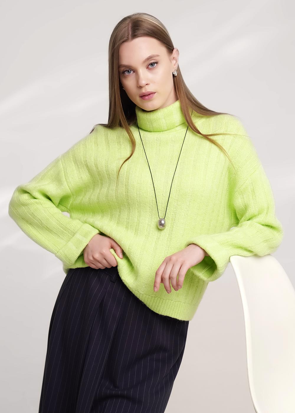 Ст.цена 1970р CLE 154549/183фэш Свитер женский 154549/183фэш св.зелёный