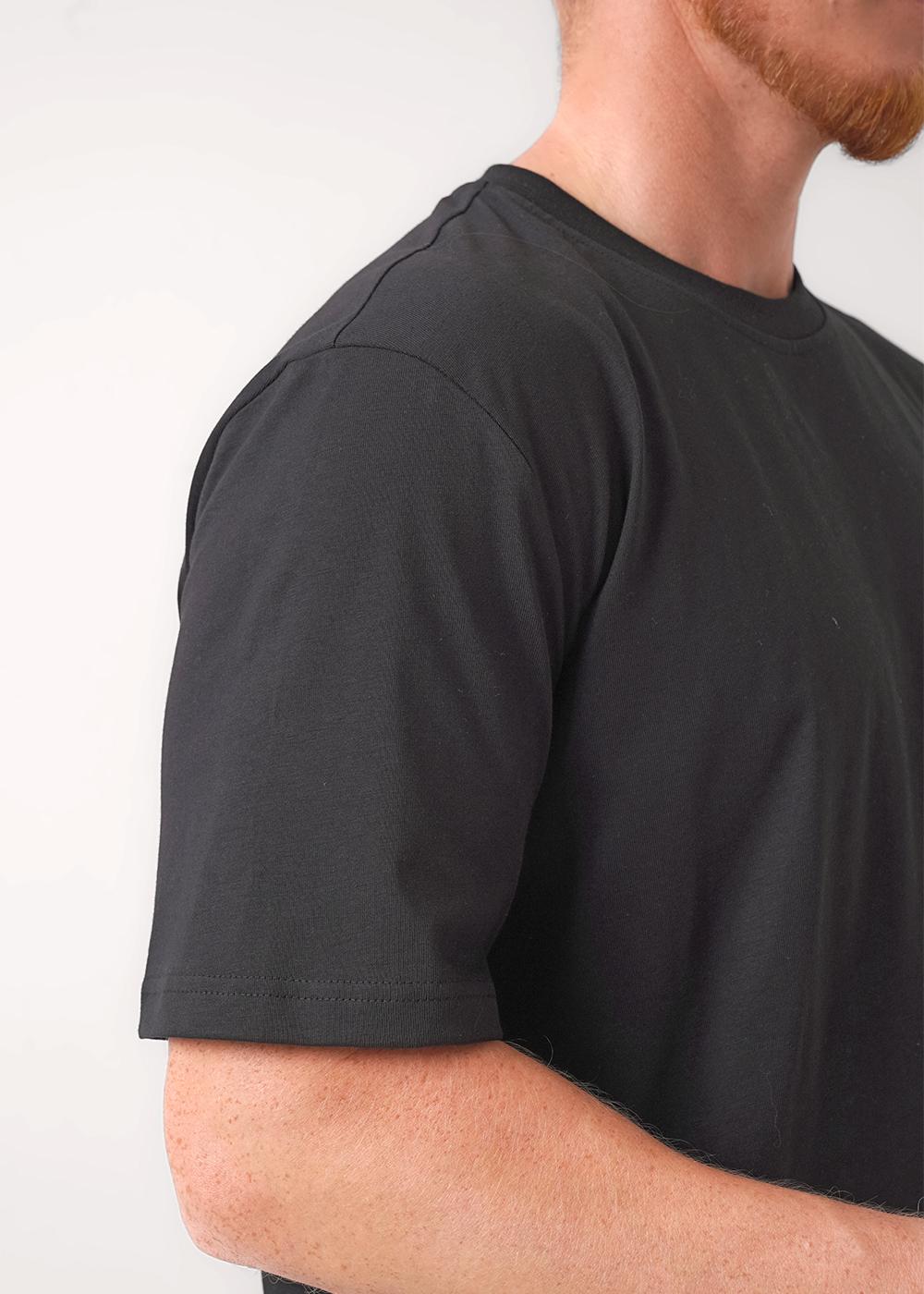 Ст.цена 969р CLE 452614/09кдт_п Футболка мужская 452614/09кдт_п чёрный