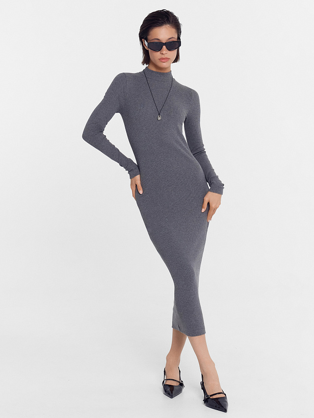 Облегающее платье миди в рубчик темно-серого цвета